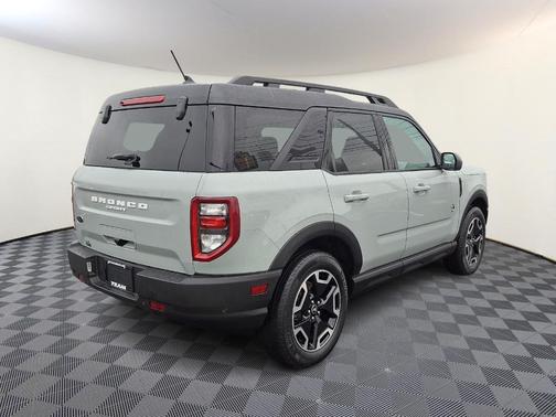 Cactus Green / Gray 2024 Ford Bronco Sport Outer Banks