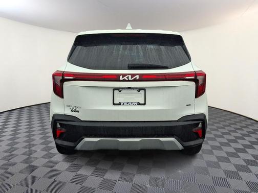 2024 Kia Seltos LX