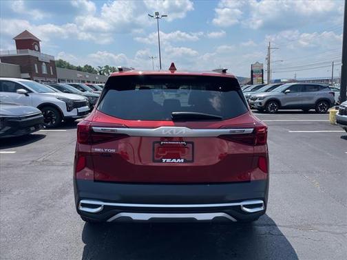 2023 Kia Seltos S