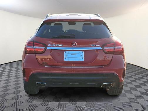 2020 Mercedes-Benz GLA 250 Base 4MATIC