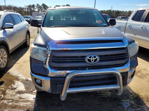 2015 Toyota Tundra SR5