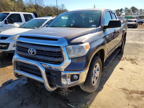 2015 Toyota Tundra SR5