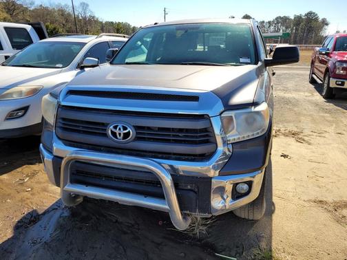 2015 Toyota Tundra SR5