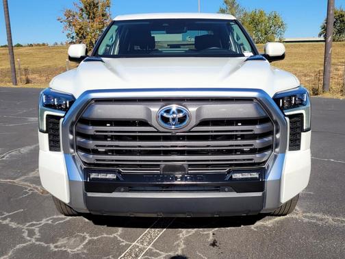 2024 Toyota Tundra Hybrid Limited