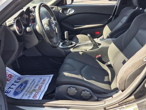 Magnetic Black 2016 Nissan 370Z Sport