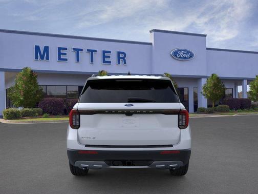 Space White Metallic 2026 Ford Explorer Active