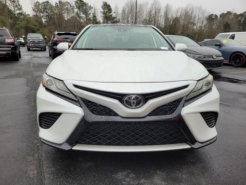 2019 Toyota Camry XSE