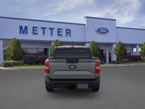 Carbonized Gray Metallic 2026 Ford Maverick Lariat
