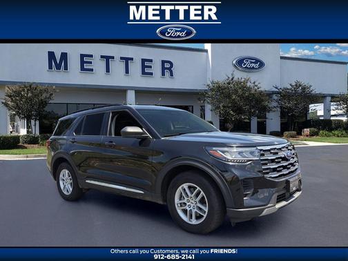 Agate Black Metallic 2025 Ford Explorer Active