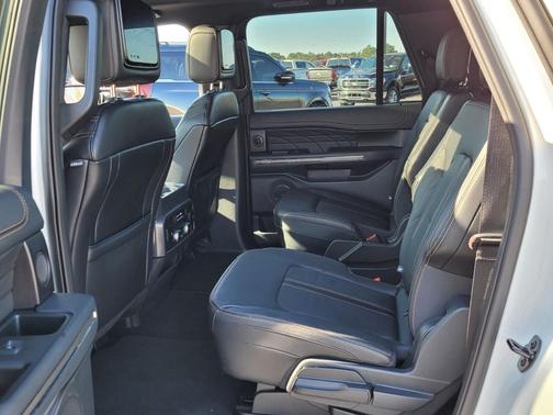 2023 Ford Expedition Max Platinum