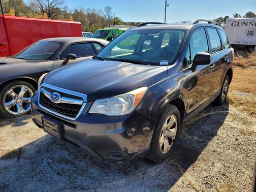 2015 Subaru Forester 2.5i