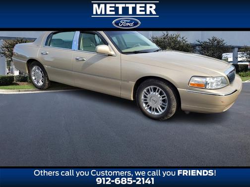 2006 Lincoln Town Car Signature