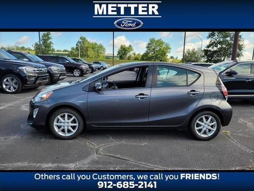 2016 Toyota Prius c Four