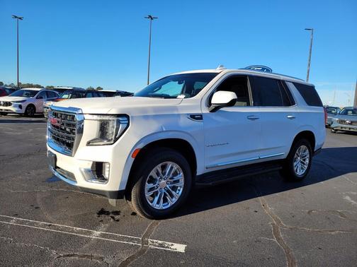 2021 GMC Yukon SLT