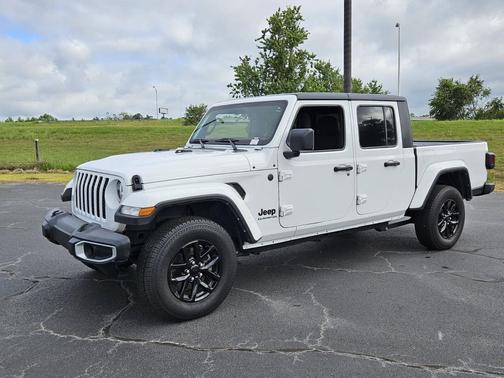 2022 Jeep Gladiator Sport S