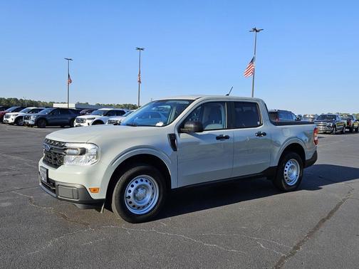 2022 Ford Maverick XL