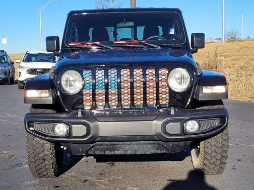 2022 Jeep Gladiator Sport