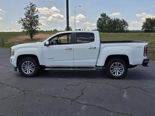 Summit White 2016 GMC Canyon SLT