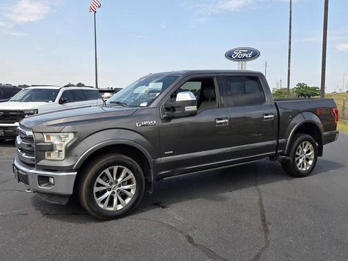 Magnetic Metallic 2015 Ford F-150 Lariat