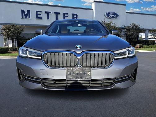 2022 BMW 530 i xDrive