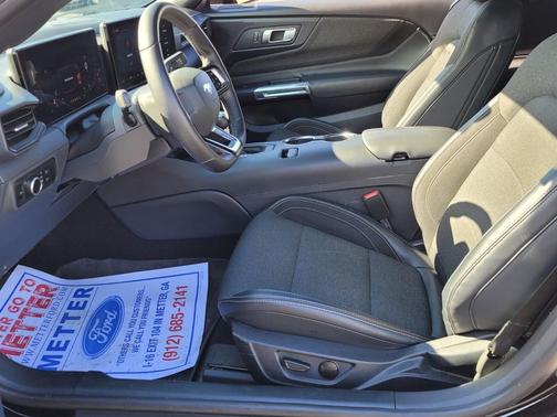 2024 Ford Mustang EcoBoost