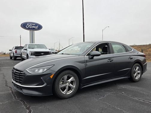2023 Hyundai SONATA SE
