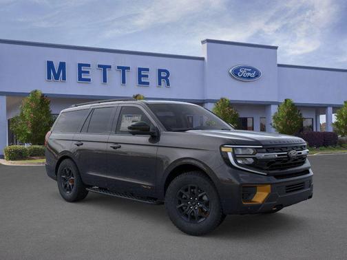 Agate Black Metallic 2026 Ford Expedition Tremor