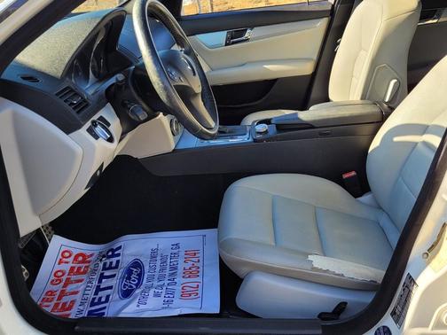 2011 Mercedes-Benz C-Class Sport