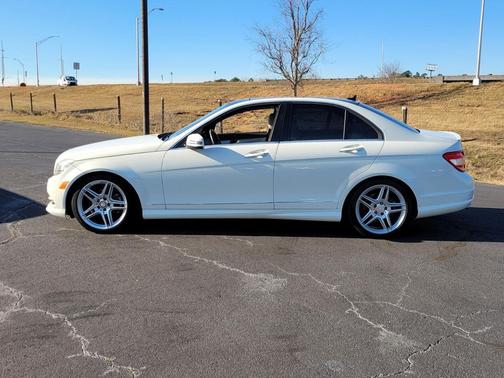 2011 Mercedes-Benz C-Class Sport