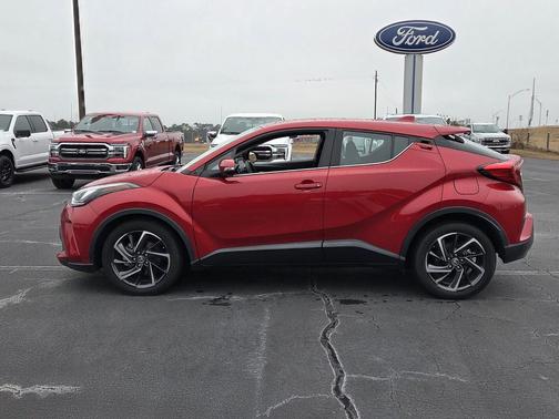 2022 Toyota C-HR Limited