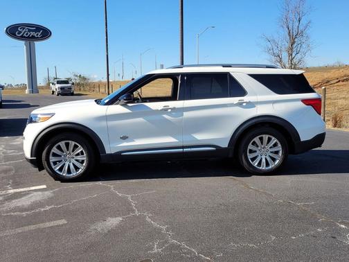 2024 Ford Explorer King Ranch