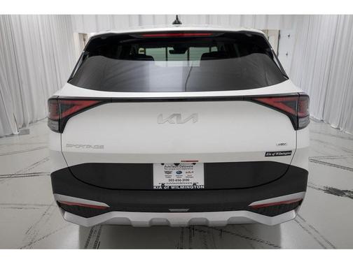 2025 Kia Sportage Hybrid LX