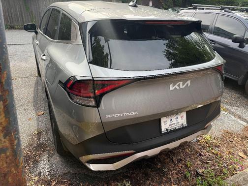 2023 Kia Sportage LX