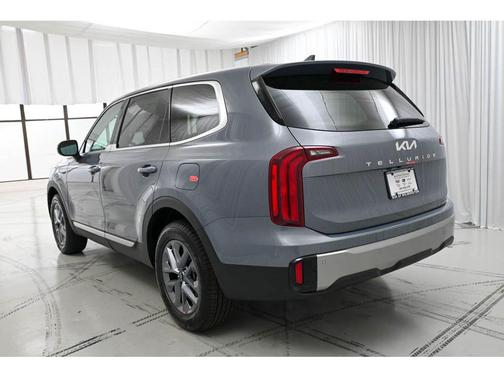 2025 Kia Telluride LX
