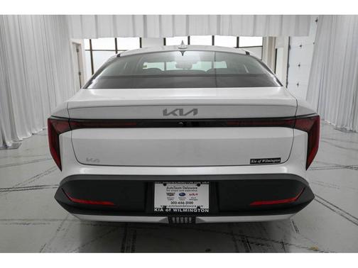 2025 Kia K4 LX