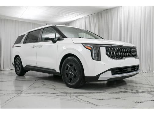 Snow White Pearl 2025 Kia Carnival LXS