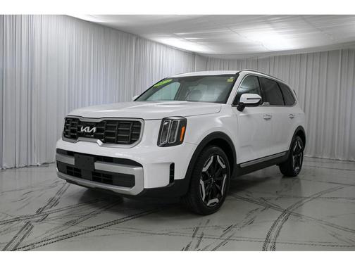 Glacial White Pearl 2023 Kia Telluride S
