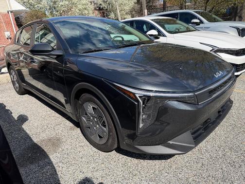 Interstellar Gray 2026 Kia K4 LX