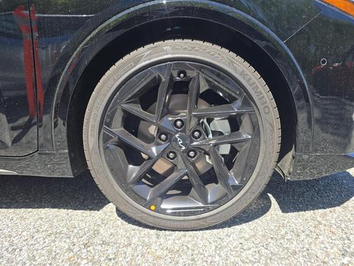 Aurora Black Pearl 2026 Kia K4 GT-Line Turbo