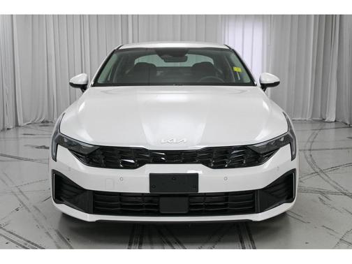Snow White Pearl 2026 Kia K5 LXS FWD