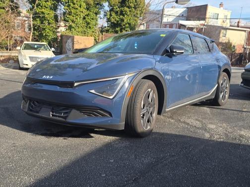 2025 Kia EV6 Light Long Range