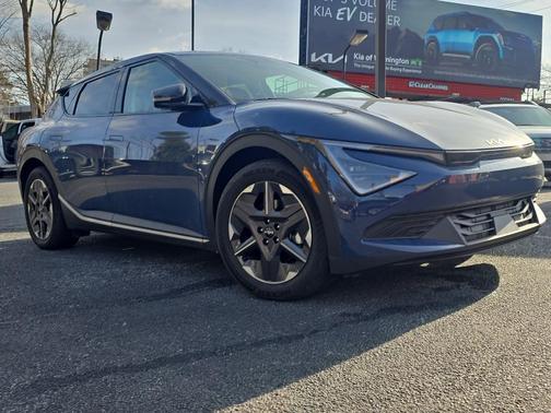 2025 Kia EV6 Light Long Range