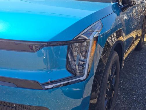 Ocean Blue 2026 Kia EV9 Land