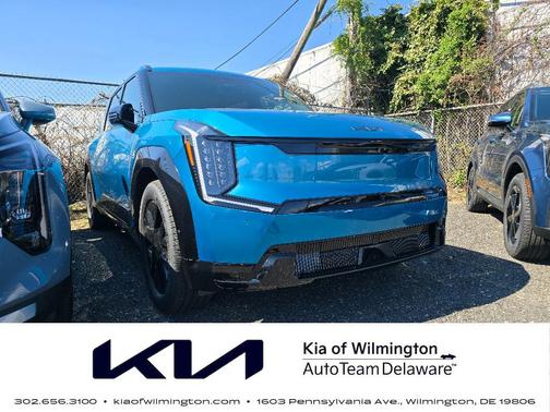 Ocean Blue 2026 Kia EV9 Land