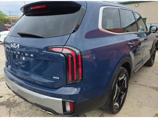 Midnight Lake Blue 2023 Kia Telluride EX