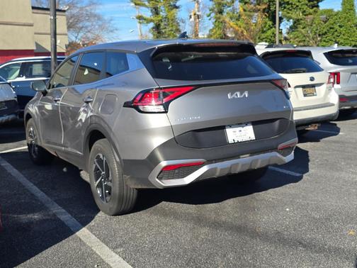 2023 Kia Sportage Hybrid LX