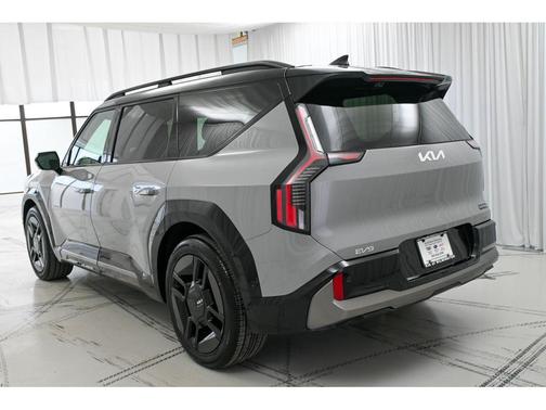 2026 Kia EV9 GT-Line