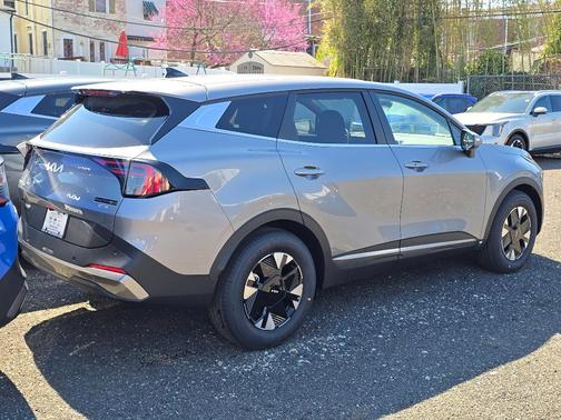 Steel Gray 2026 Kia Sportage Hybrid LX