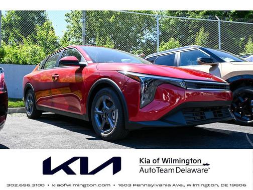 Currant Red 2026 Kia K4 LXS
