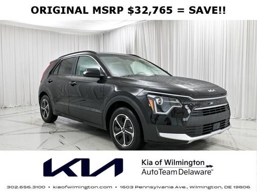 Aurora Black Pearl 2026 Kia Niro EX